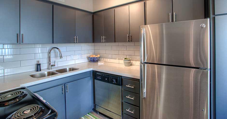 https://cdn.rentalbeast.com/listings/10992741_1737485881953.jpg.rbm