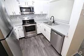https://cdn.rentalbeast.com/listings/10994971_1737517981065.jpg.rbm