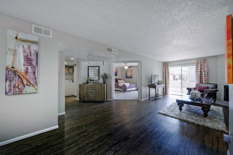 https://cdn.rentalbeast.com/listings/10995328_1737521567472.jpg.rbm