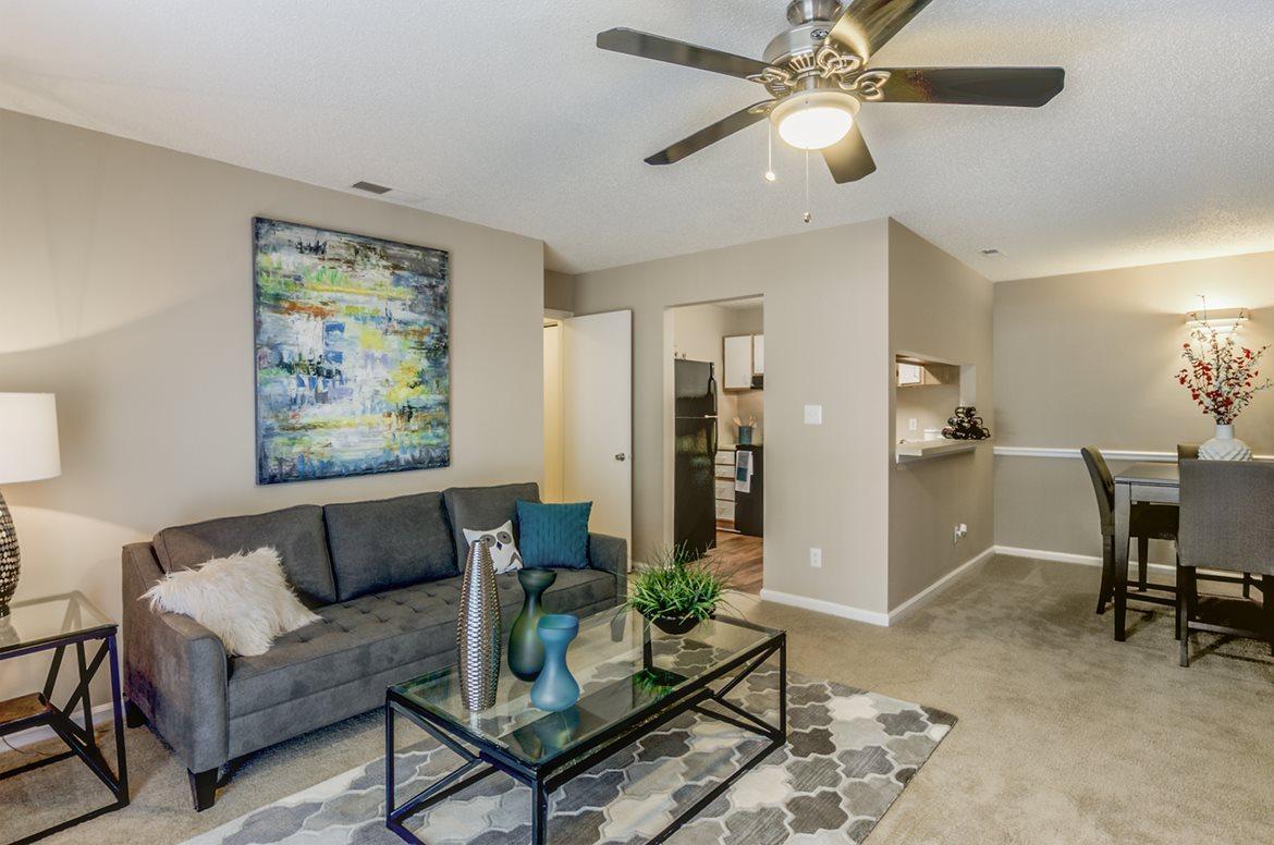 https://cdn.rentalbeast.com/listings/10998081_1737541874510.jpg.rbm