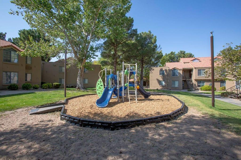 https://cdn.rentalbeast.com/listings/11024106_1737970168020.jpg.rbm