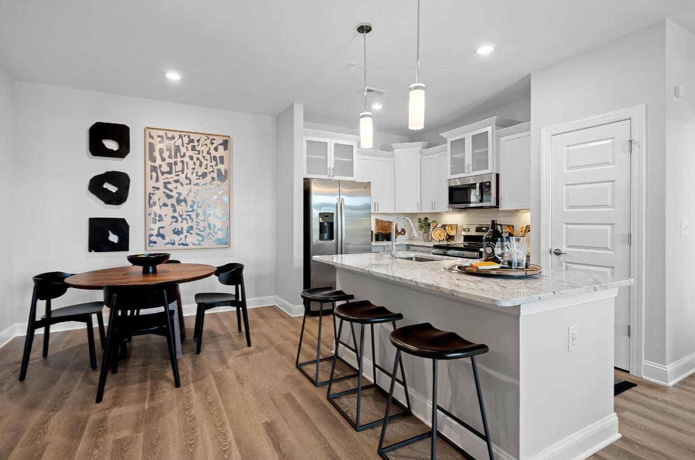 https://cdn.rentalbeast.com/listings/11028455_1738053931968.jpg.rbm