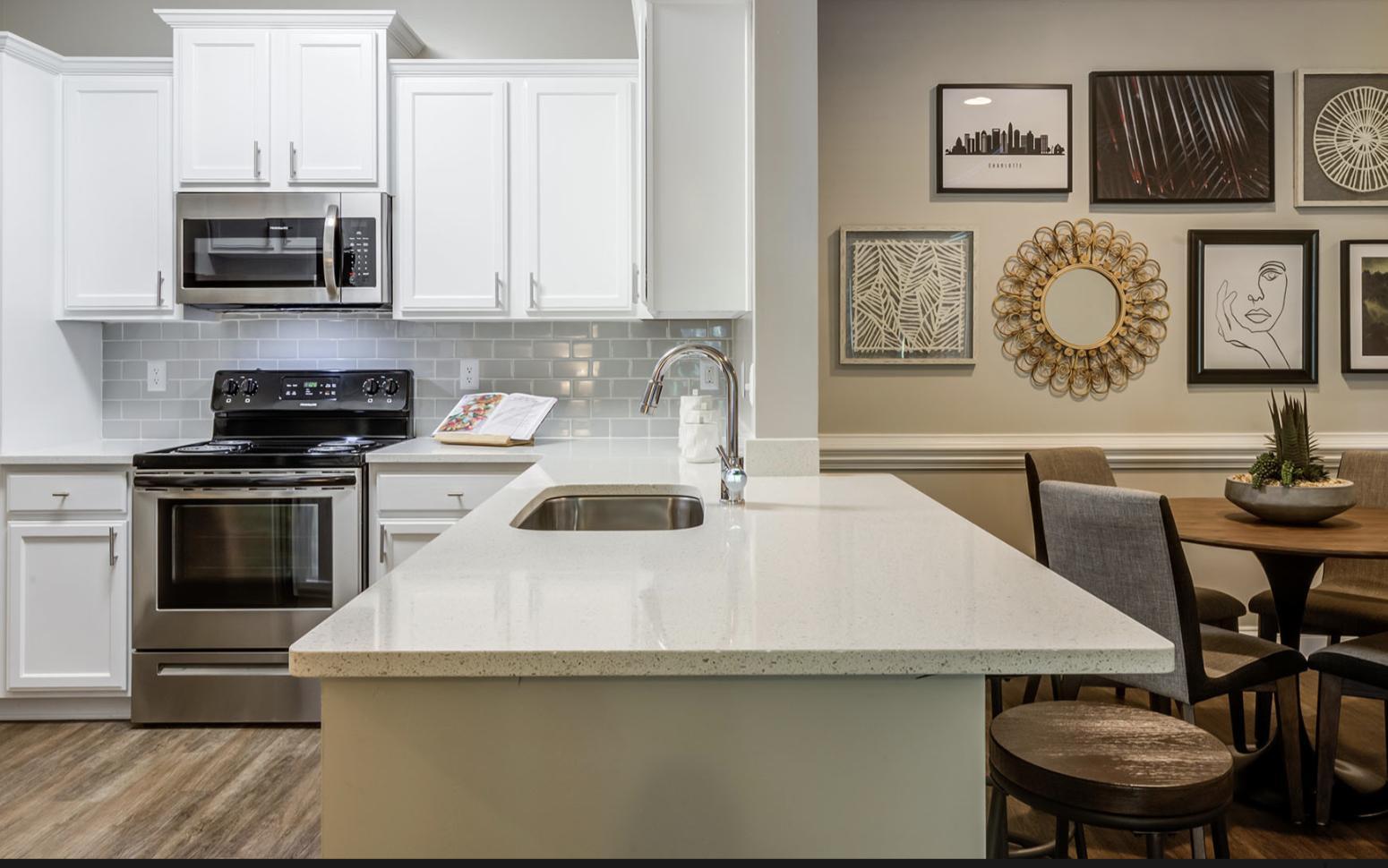 https://cdn.rentalbeast.com/listings/11030947_1738091099089.jpg.rbm