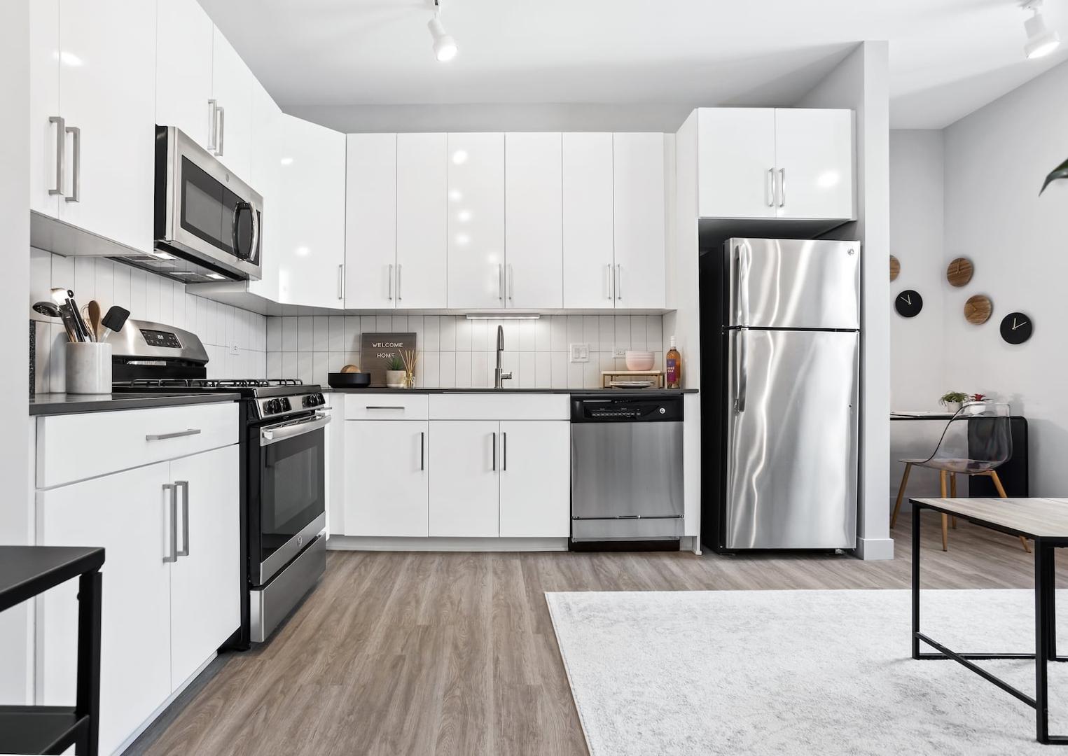 https://cdn.rentalbeast.com/listings/11034649_1738135276694.jpg.rbm