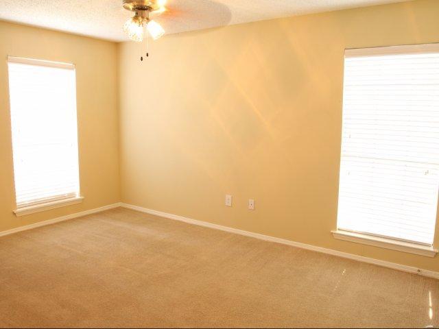 https://cdn.rentalbeast.com/listings/11038682_1738213597535.jpg.rbm