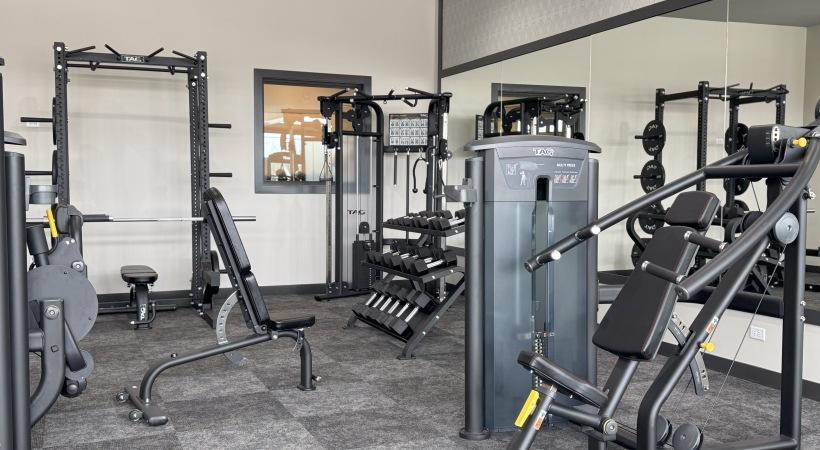 https://cdn.rentalbeast.com/listings/11046650_1739226128614.jpg.rbm