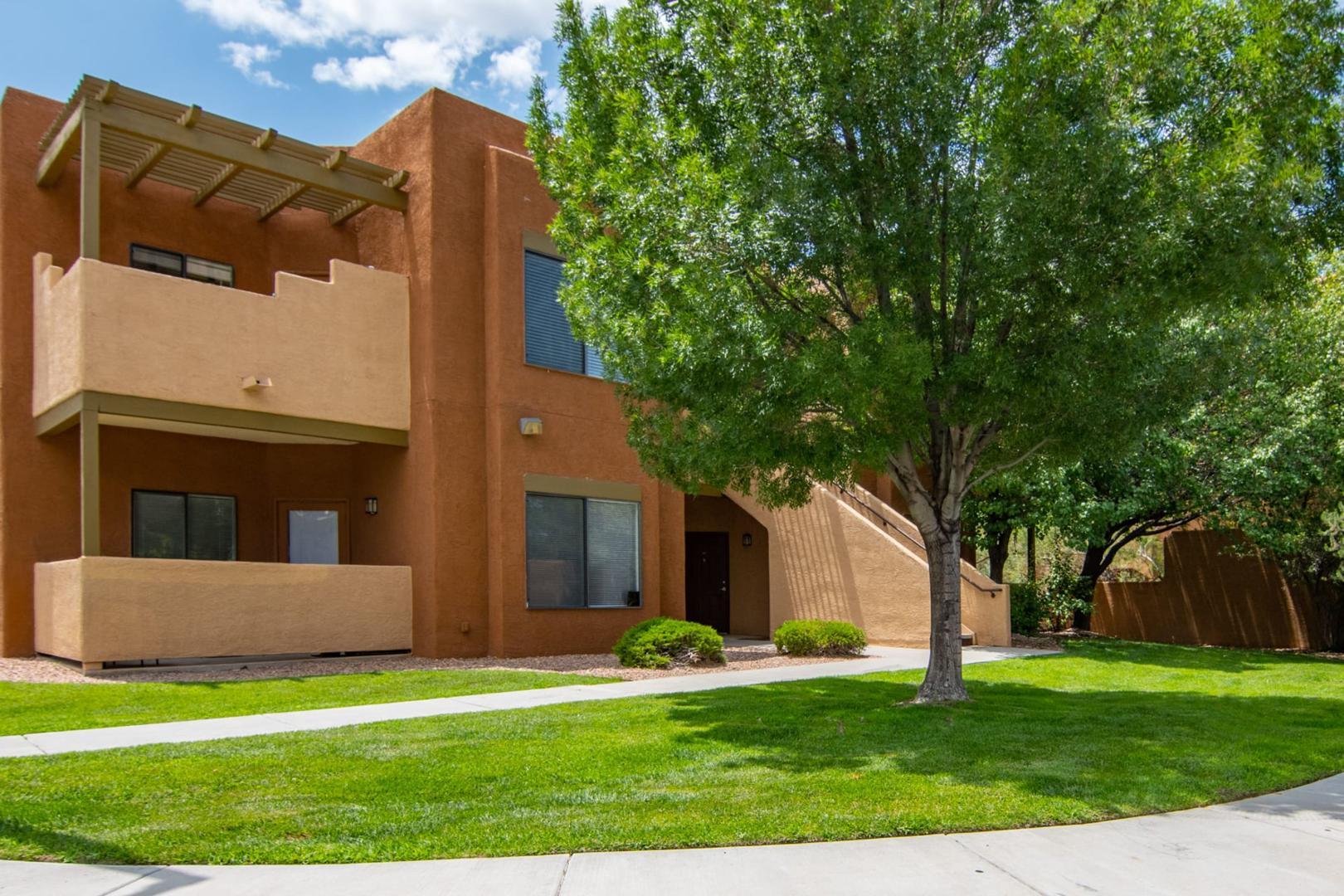 https://cdn.rentalbeast.com/listings/11061415_1738557066935.jpg.rbm
