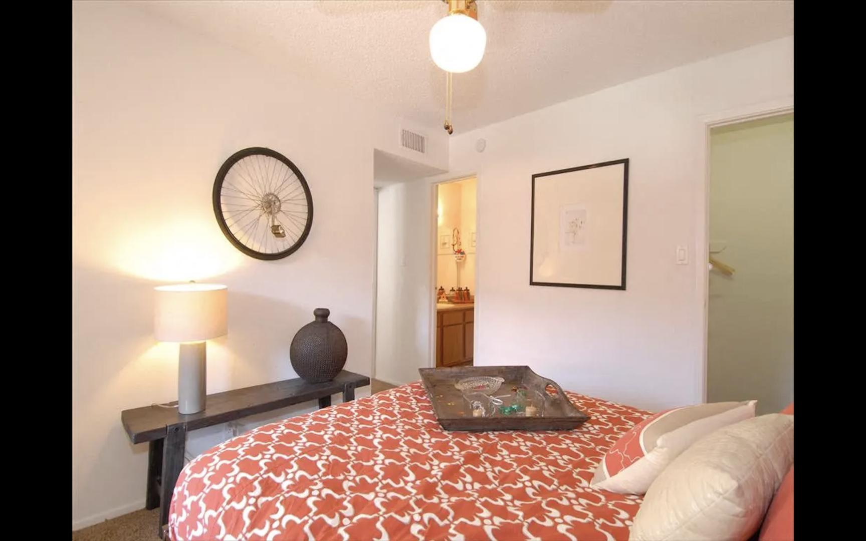 https://cdn.rentalbeast.com/listings/11061425_1738557428833.jpg.rbm