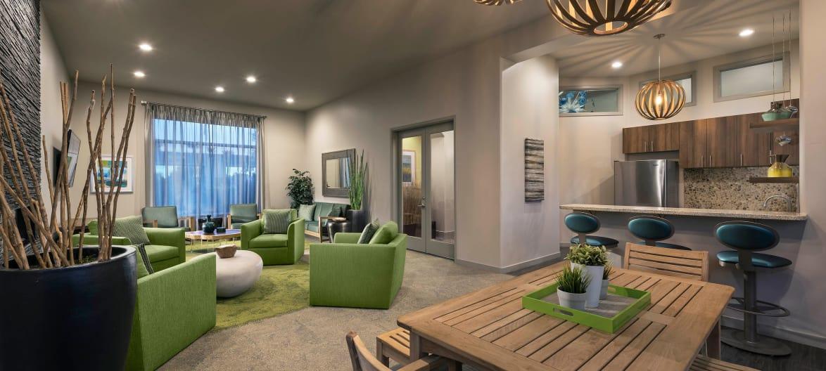 https://cdn.rentalbeast.com/listings/11064149_1738613223340.jpg.rbm