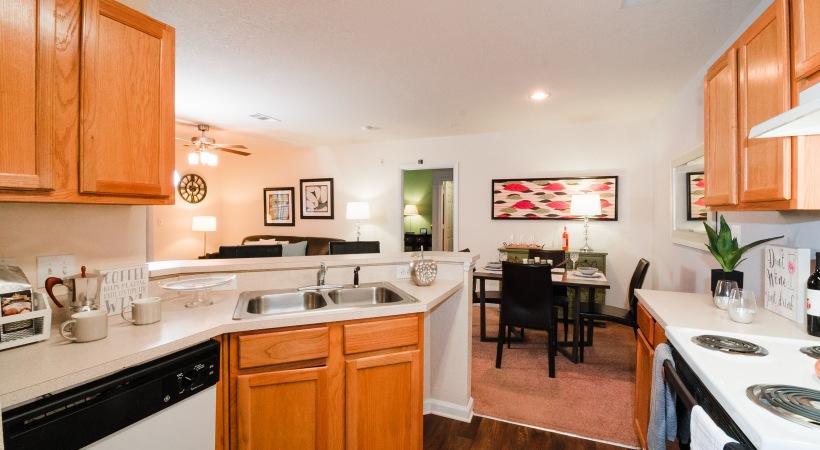 https://cdn.rentalbeast.com/listings/11066623_1738674481624.jpg.rbm