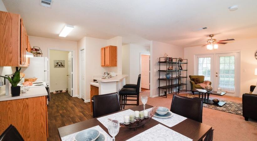 https://cdn.rentalbeast.com/listings/11066624_1738674491112.jpg.rbm