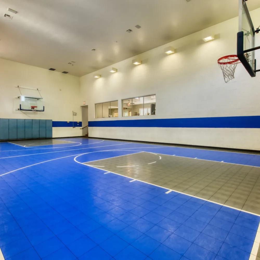 https://cdn.rentalbeast.com/listings/11078873_1738817070841.jpg.rbm
