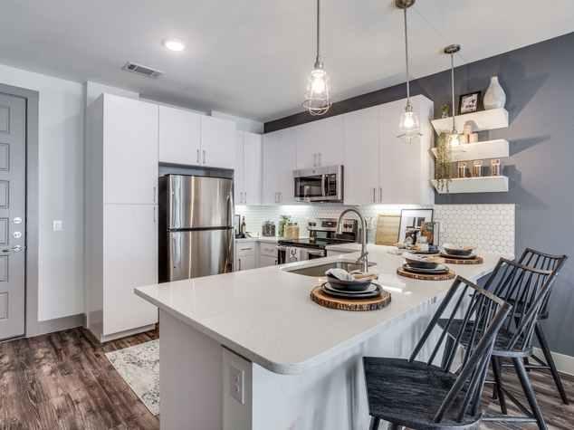 https://cdn.rentalbeast.com/listings/11082146_1738849523853.jpg.rbm
