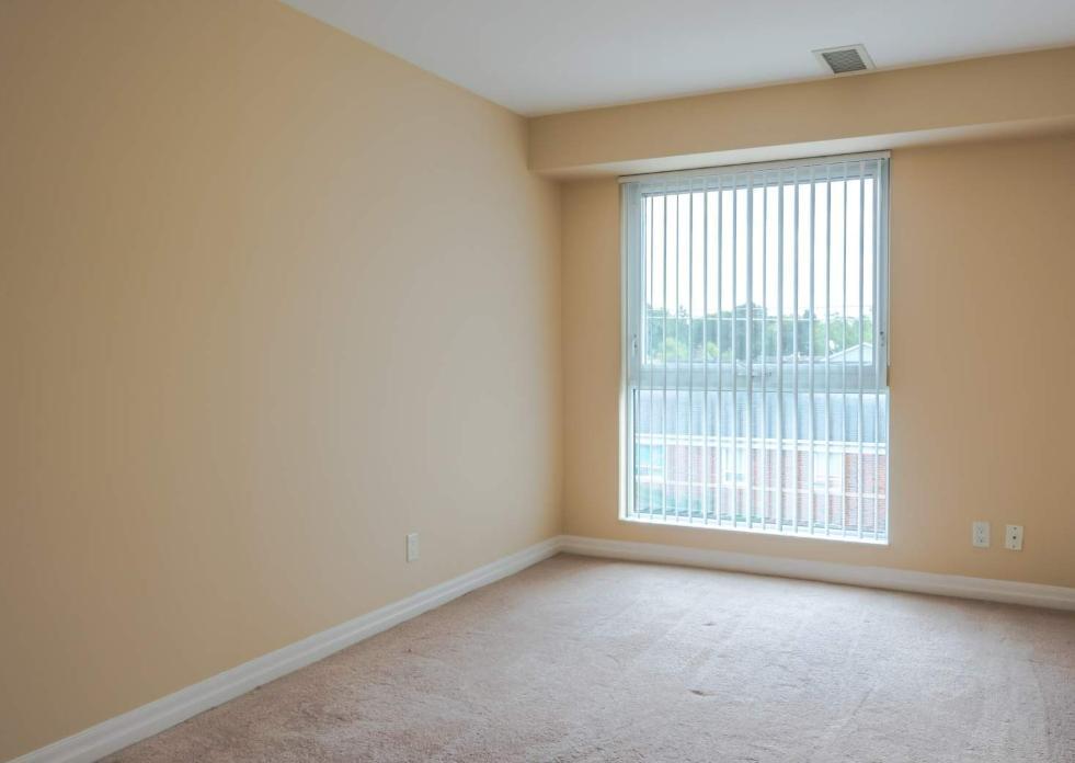 https://cdn.rentalbeast.com/listings/11103291_1739174676448.jpg.rbm