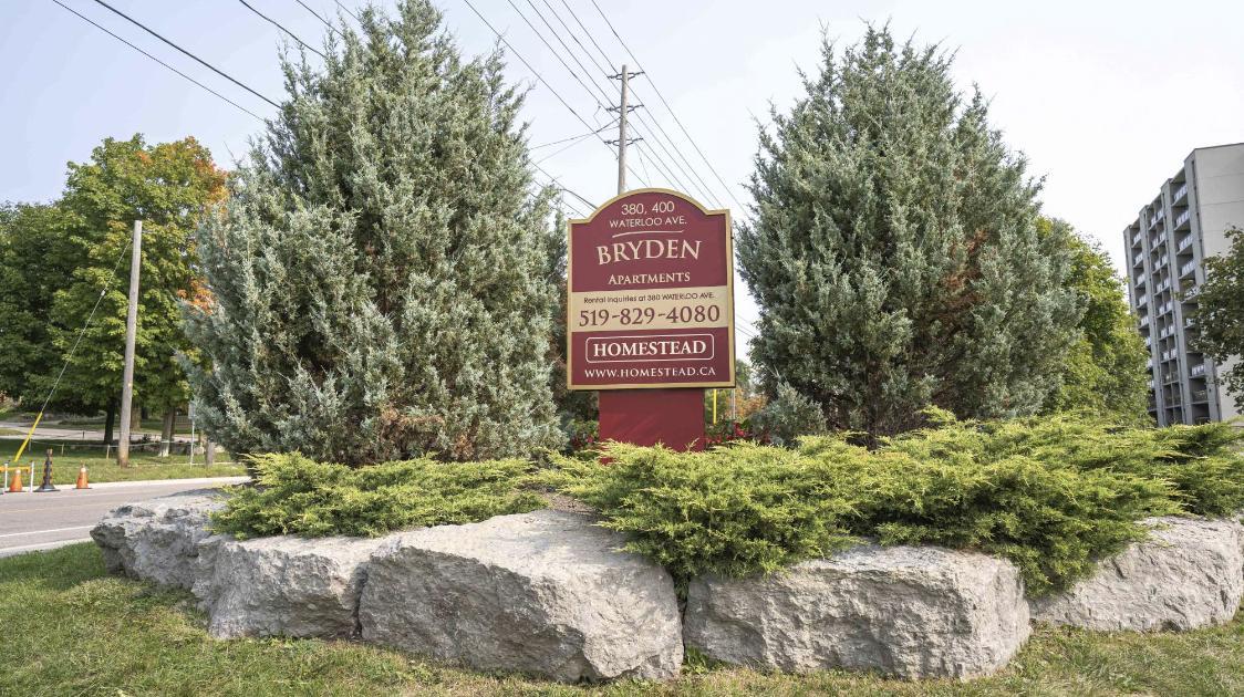 380 Waterloo Ave #0608, Guelph, ON - 2,075 CAD/ month