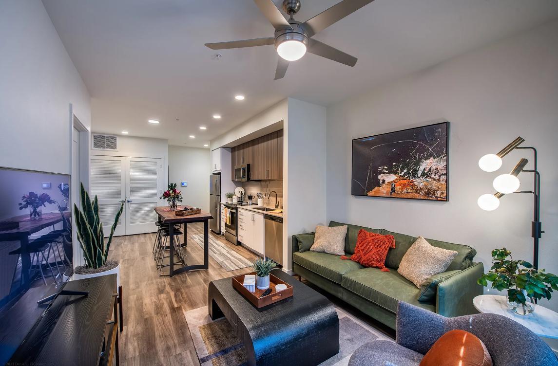 https://cdn.rentalbeast.com/listings/11103821_1739185770237.jpg.rbm