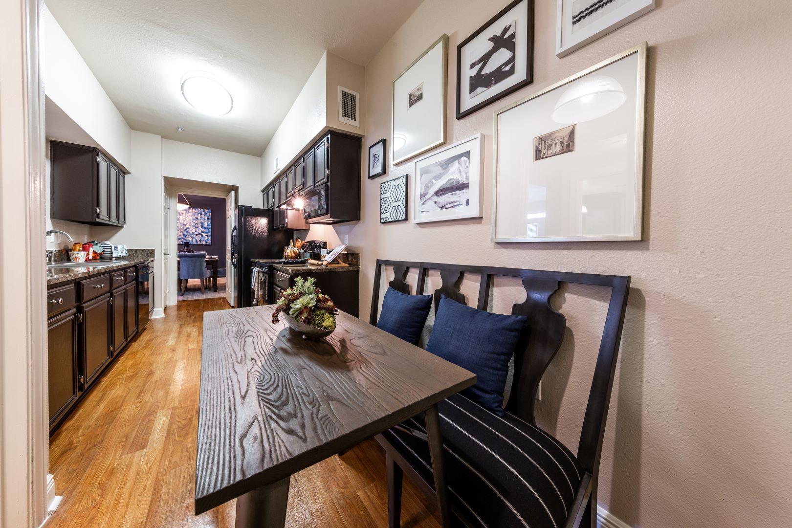 https://cdn.rentalbeast.com/listings/11109420_1739292027115.jpg.rbm