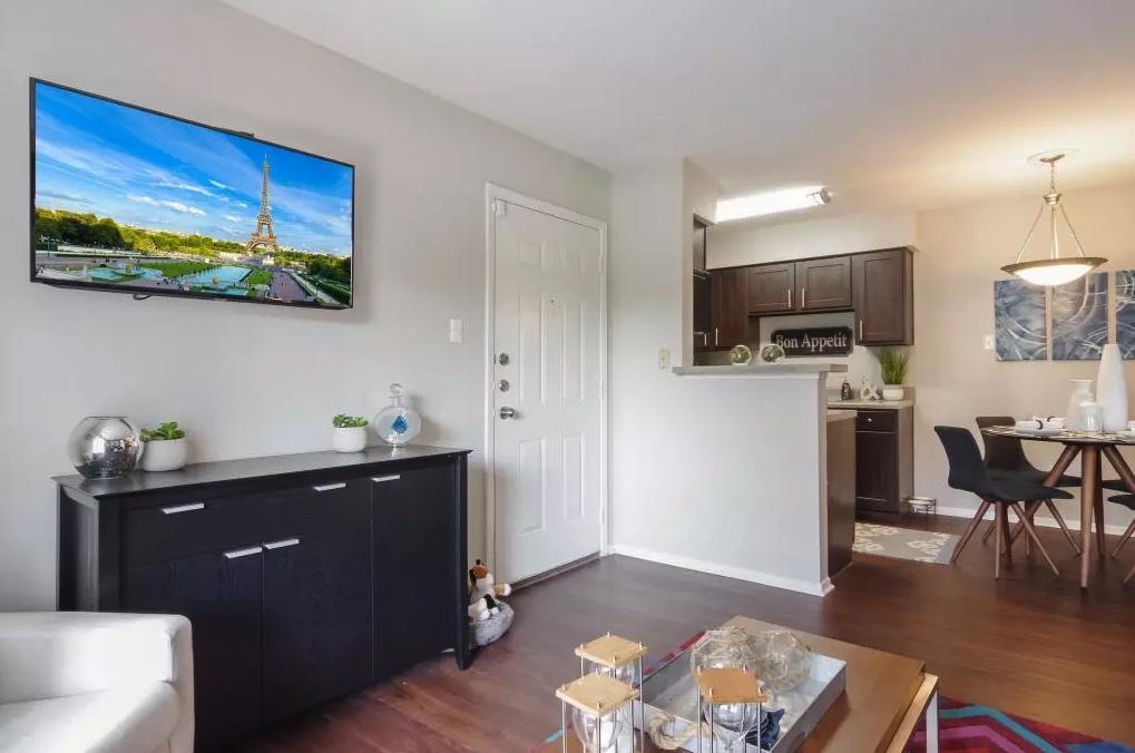 https://cdn.rentalbeast.com/listings/11111387_1739313249620.jpg.rbm