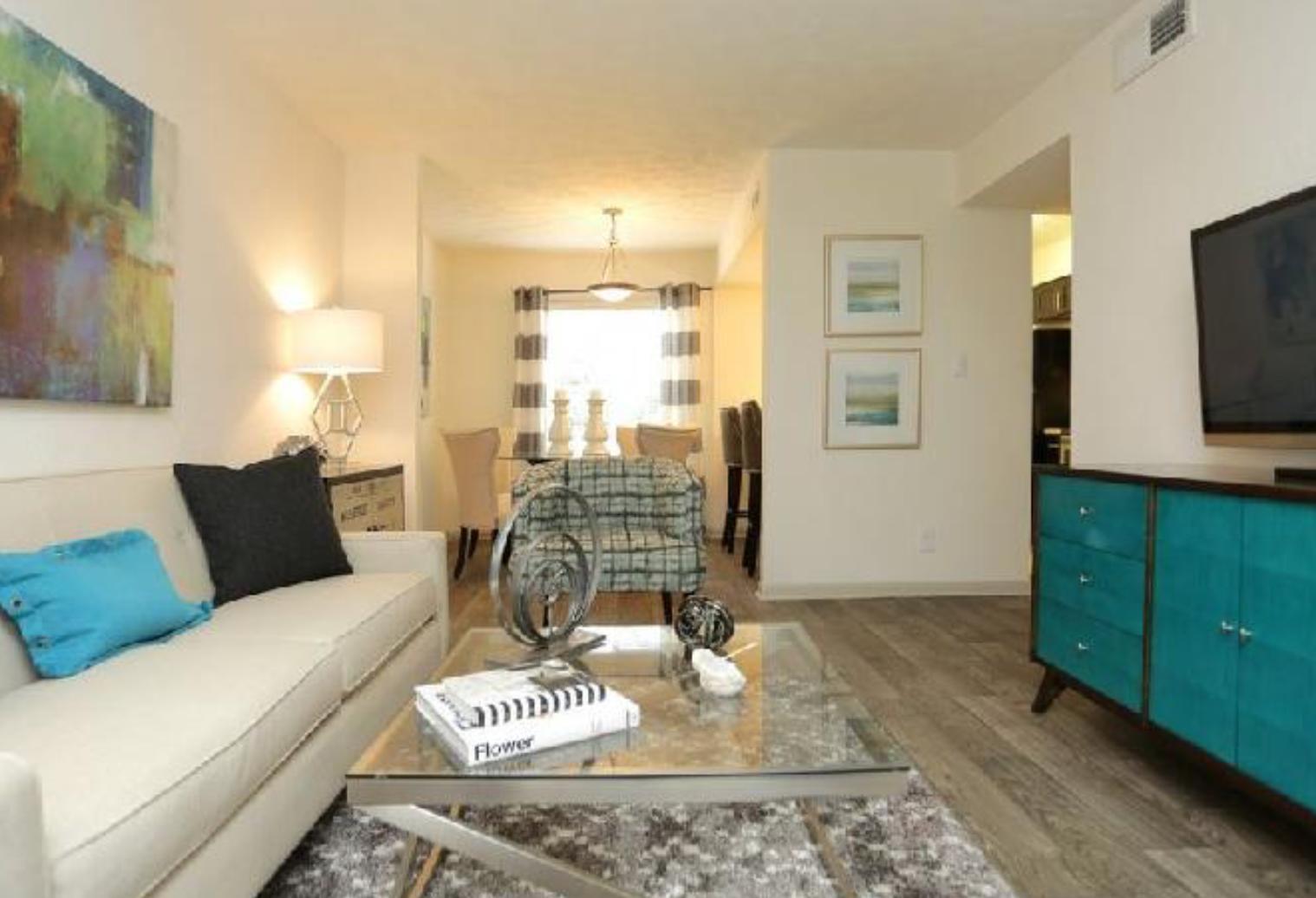 https://cdn.rentalbeast.com/listings/11112324_1739332724584.jpg.rbm