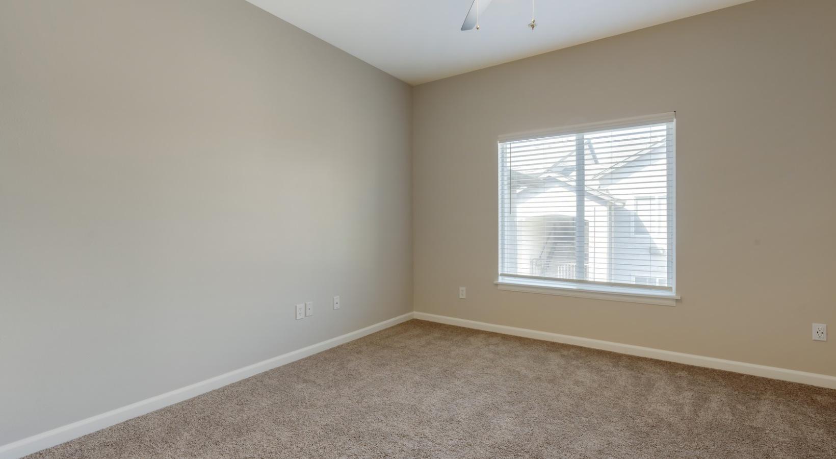 https://cdn.rentalbeast.com/listings/11120398_1739426556527.jpg.rbm