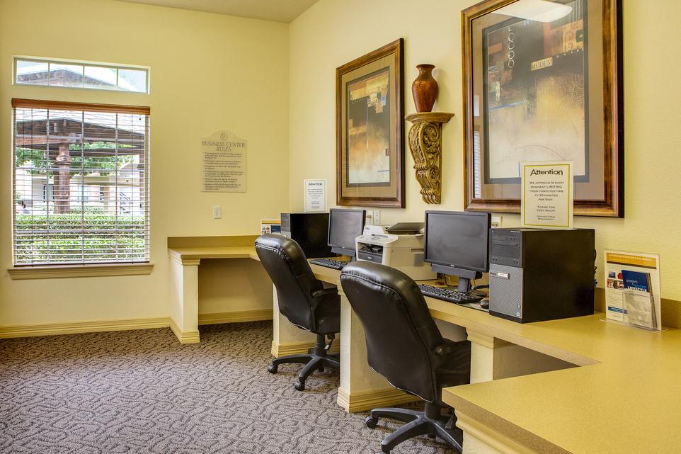 https://cdn.rentalbeast.com/listings/11120729_1739430255457.jpg.rbm