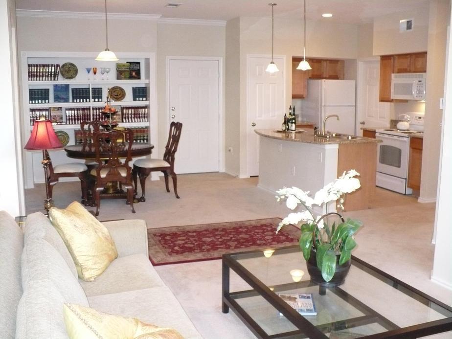 https://cdn.rentalbeast.com/listings/11141954_1739782829405.jpg.rbm