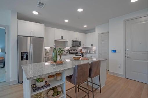 https://cdn.rentalbeast.com/listings/11142522_1739791267086.jpg.rbm
