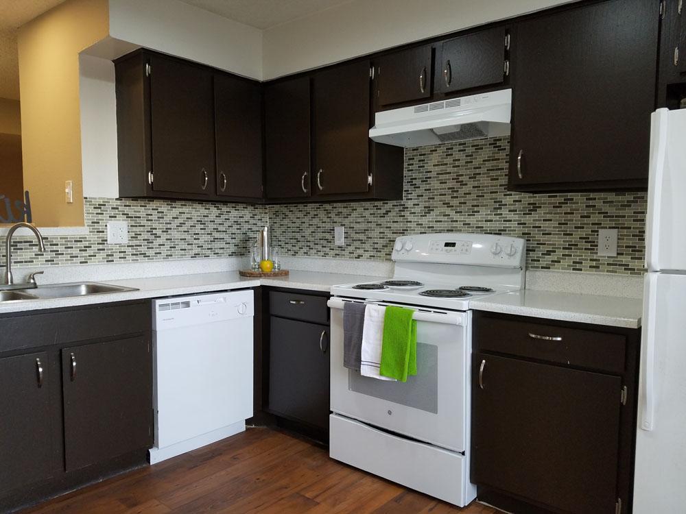 https://cdn.rentalbeast.com/listings/11143161_1739812205211.jpg.rbm