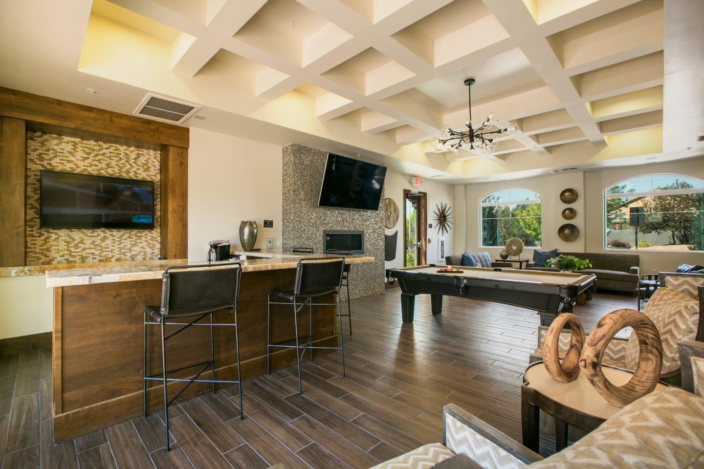 https://cdn.rentalbeast.com/listings/11146517_1739874452378.jpg.rbm