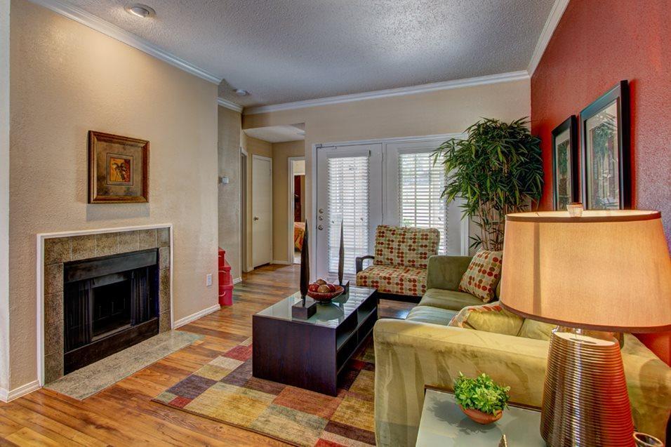 https://cdn.rentalbeast.com/listings/11155734_1740028857239.jpg.rbm