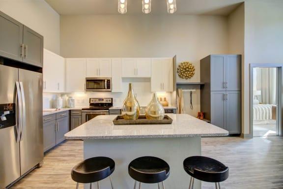 https://cdn.rentalbeast.com/listings/11163531_1740116098696.jpg.rbm