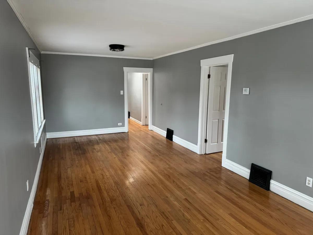 https://cdn.rentalbeast.com/listings/11165166_1740131681826.jpg.rbm