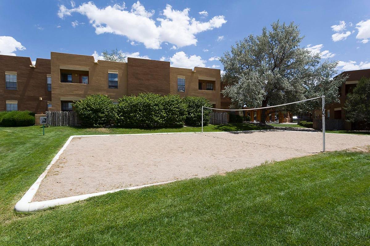 https://cdn.rentalbeast.com/listings/11177164_1740367342403.jpg.rbm