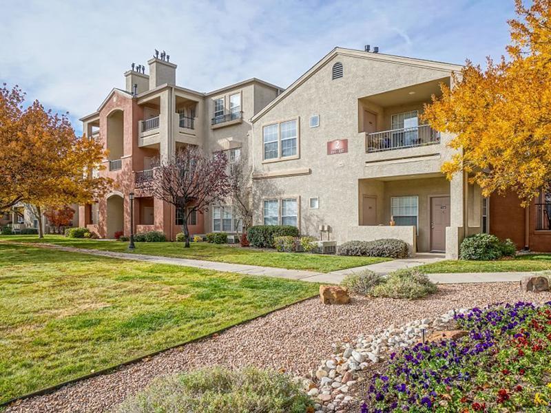 https://cdn.rentalbeast.com/listings/11177799_1740377629724.jpg.rbm