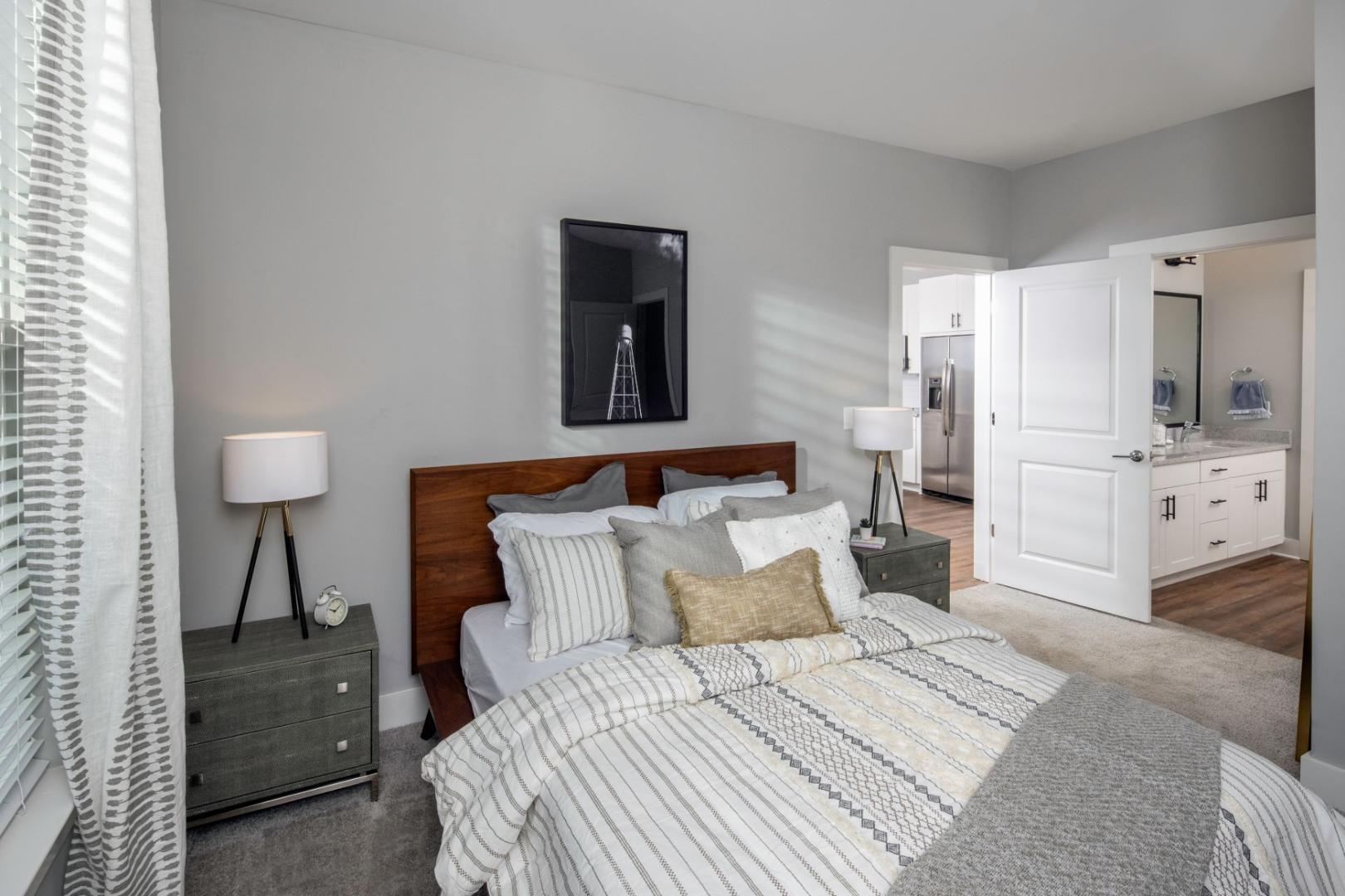 https://cdn.rentalbeast.com/listings/11178406_1740396833927.jpg.rbm
