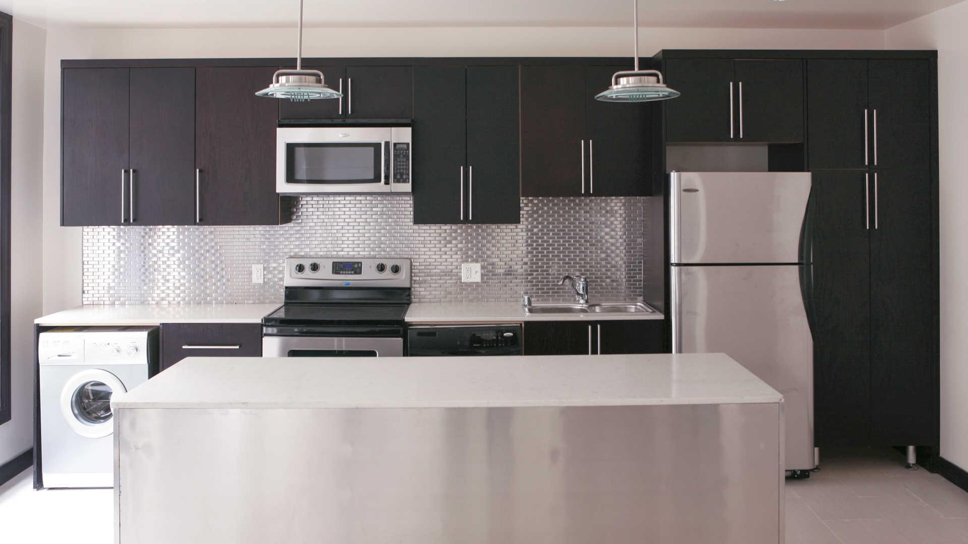 609 S Grand Ave #601 - 2,400USD / month