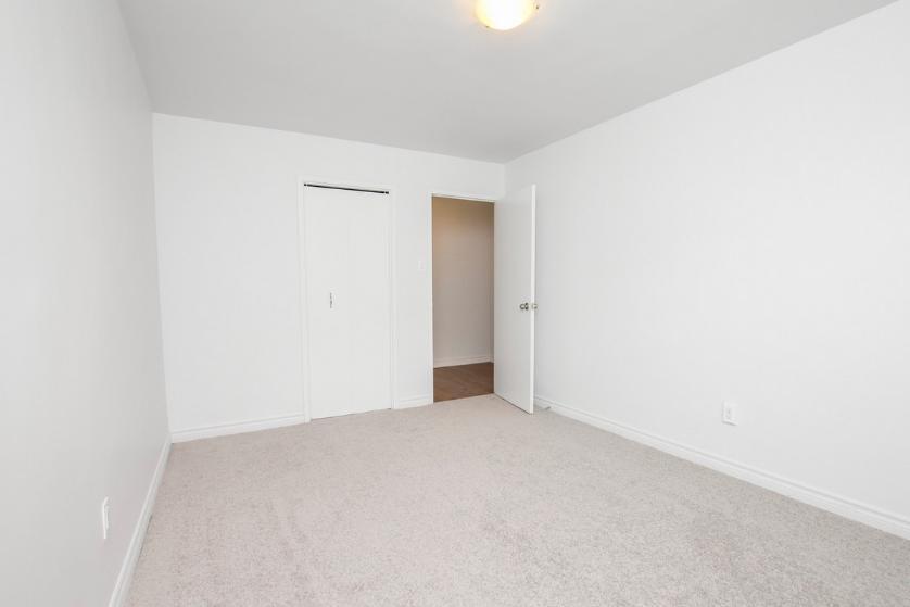 https://cdn.rentalbeast.com/listings/11201602_1740731103169.jpg.rbm