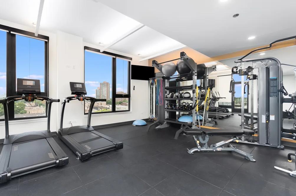 https://cdn.rentalbeast.com/listings/11214754_1740976591002.jpg.rbm