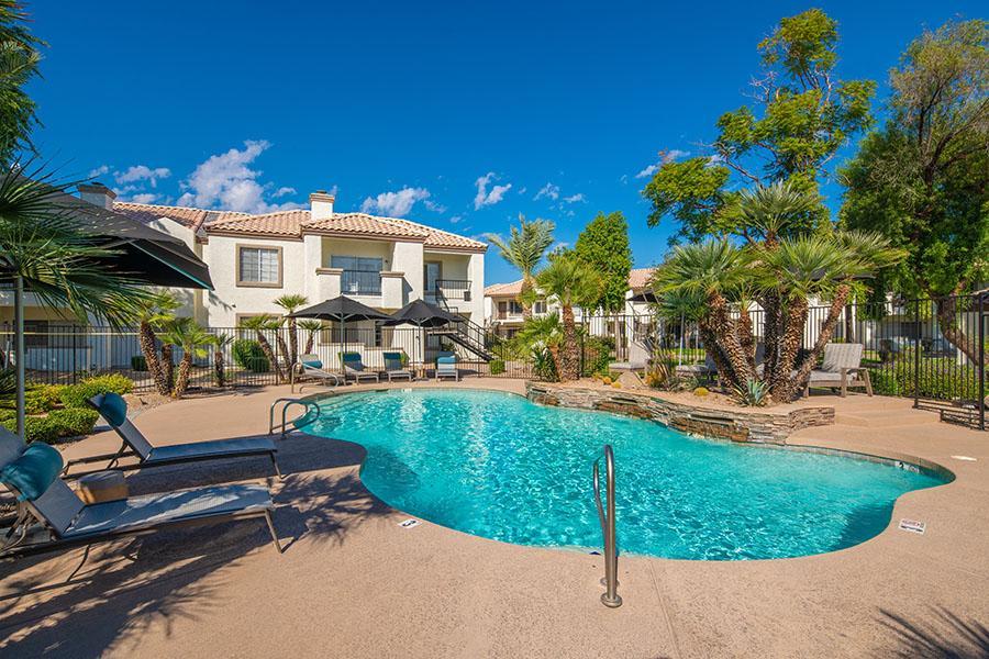 https://cdn.rentalbeast.com/listings/11215183_1740987610299.jpg.rbm