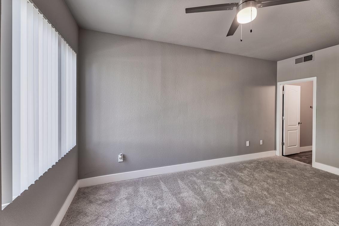 https://cdn.rentalbeast.com/listings/11231129_1741244236055.jpg.rbm