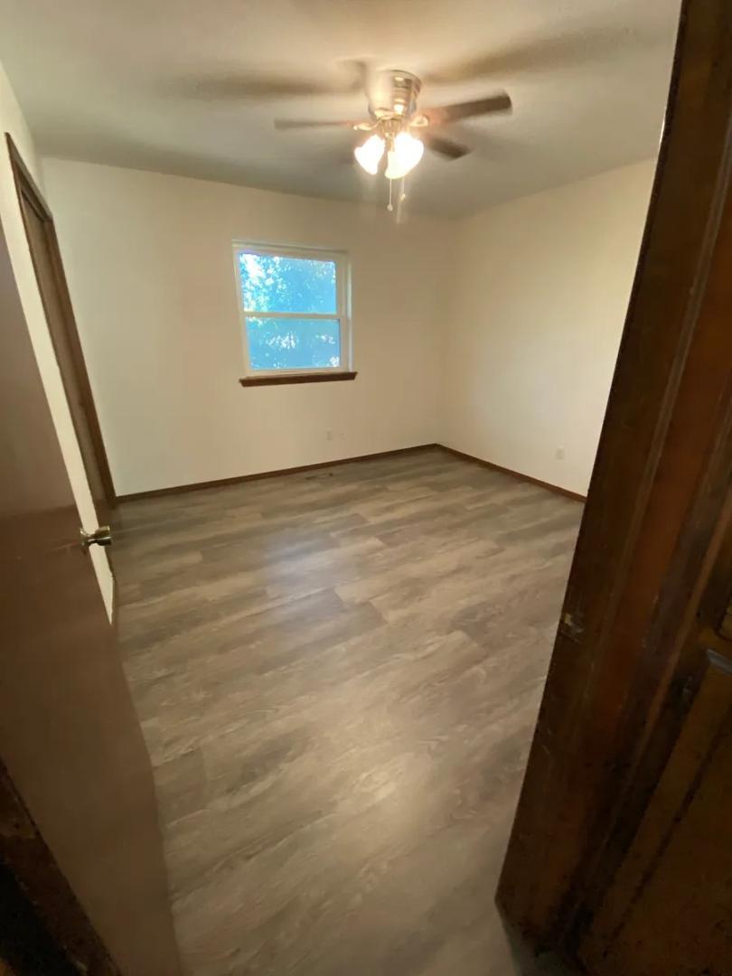https://cdn.rentalbeast.com/listings/11233815_1741255424902.jpg.rbm