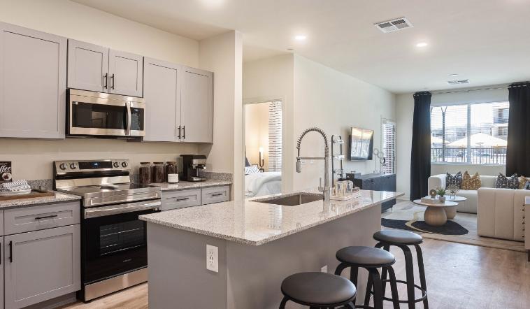 https://cdn.rentalbeast.com/listings/11237643_1741282178907.jpg.rbm