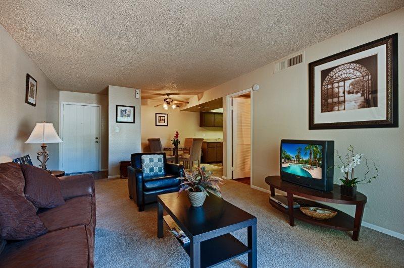 https://cdn.rentalbeast.com/listings/11239484_1741298577874.jpg.rbm