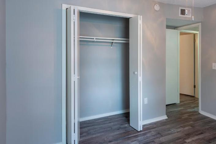 https://cdn.rentalbeast.com/listings/11241329_1741336166904.jpg.rbm