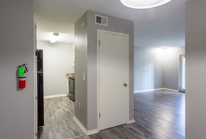 https://cdn.rentalbeast.com/listings/11241330_1741336170288.jpg.rbm