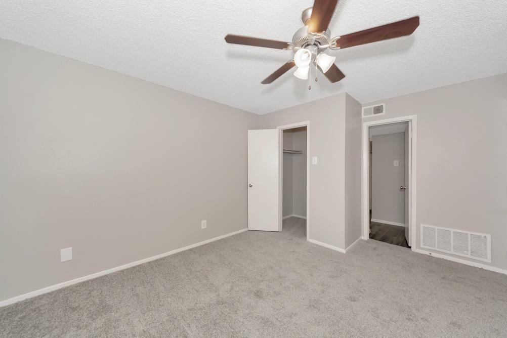 https://cdn.rentalbeast.com/listings/11241653_1741347014114.jpg.rbm