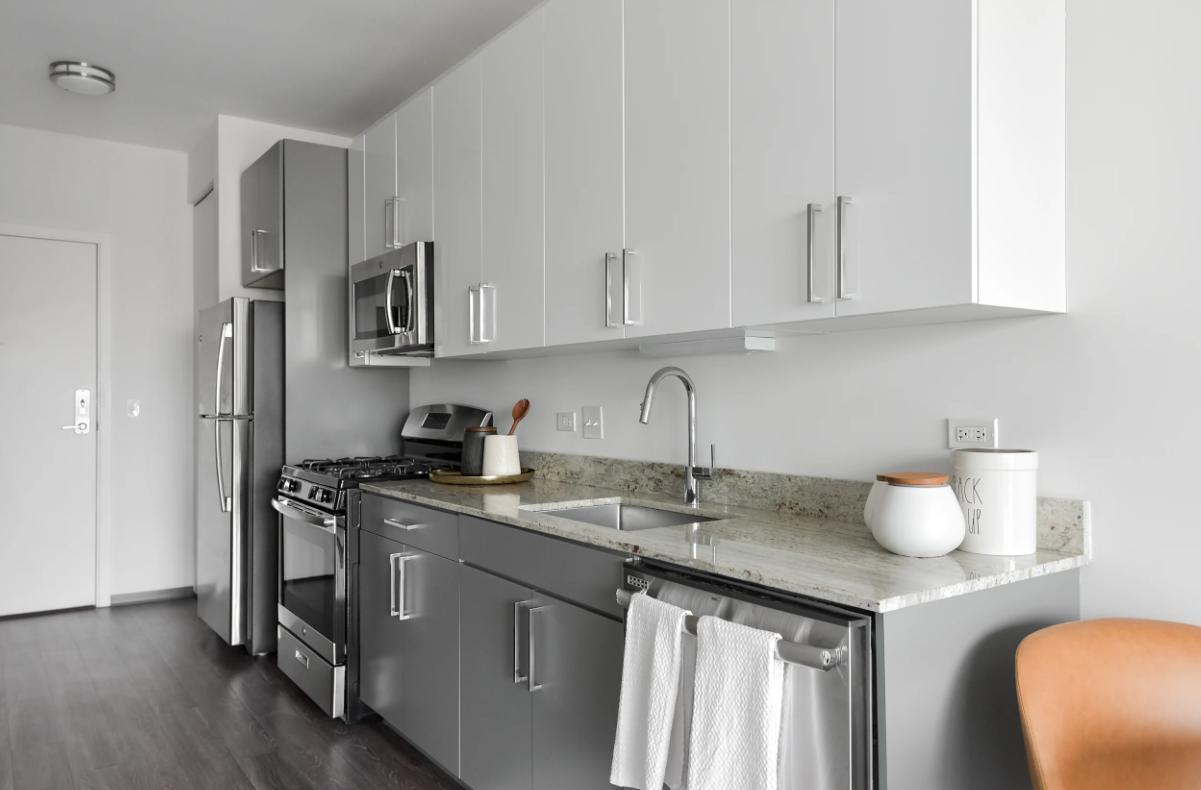 https://cdn.rentalbeast.com/listings/11244650_1741379708707.jpg.rbm