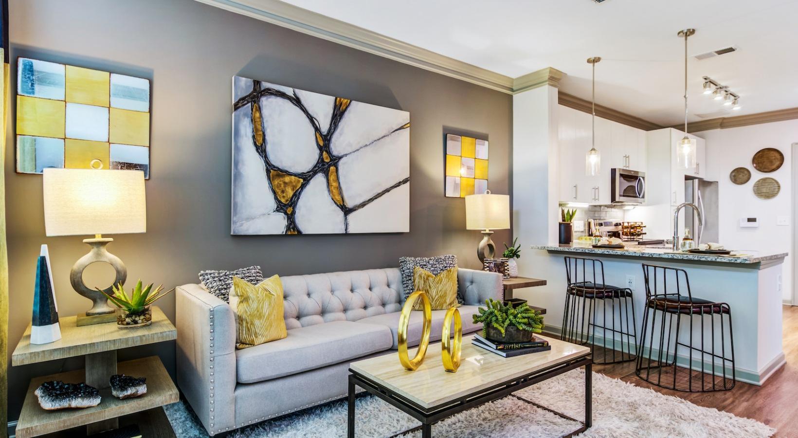 https://cdn.rentalbeast.com/listings/11256737_1741578224818.jpg.rbm