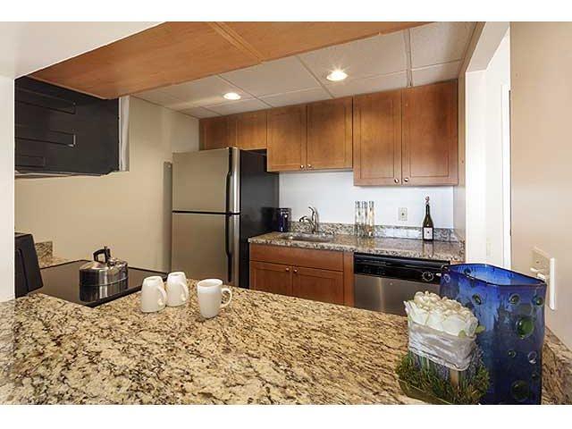 https://cdn.rentalbeast.com/listings/11257559_1741600310317.jpg.rbm