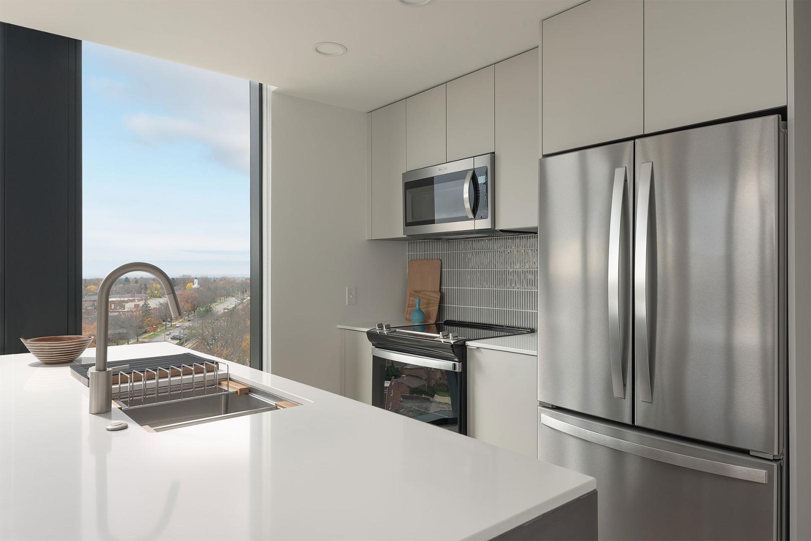 https://cdn.rentalbeast.com/listings/11258348_1741618178041.jpg.rbm